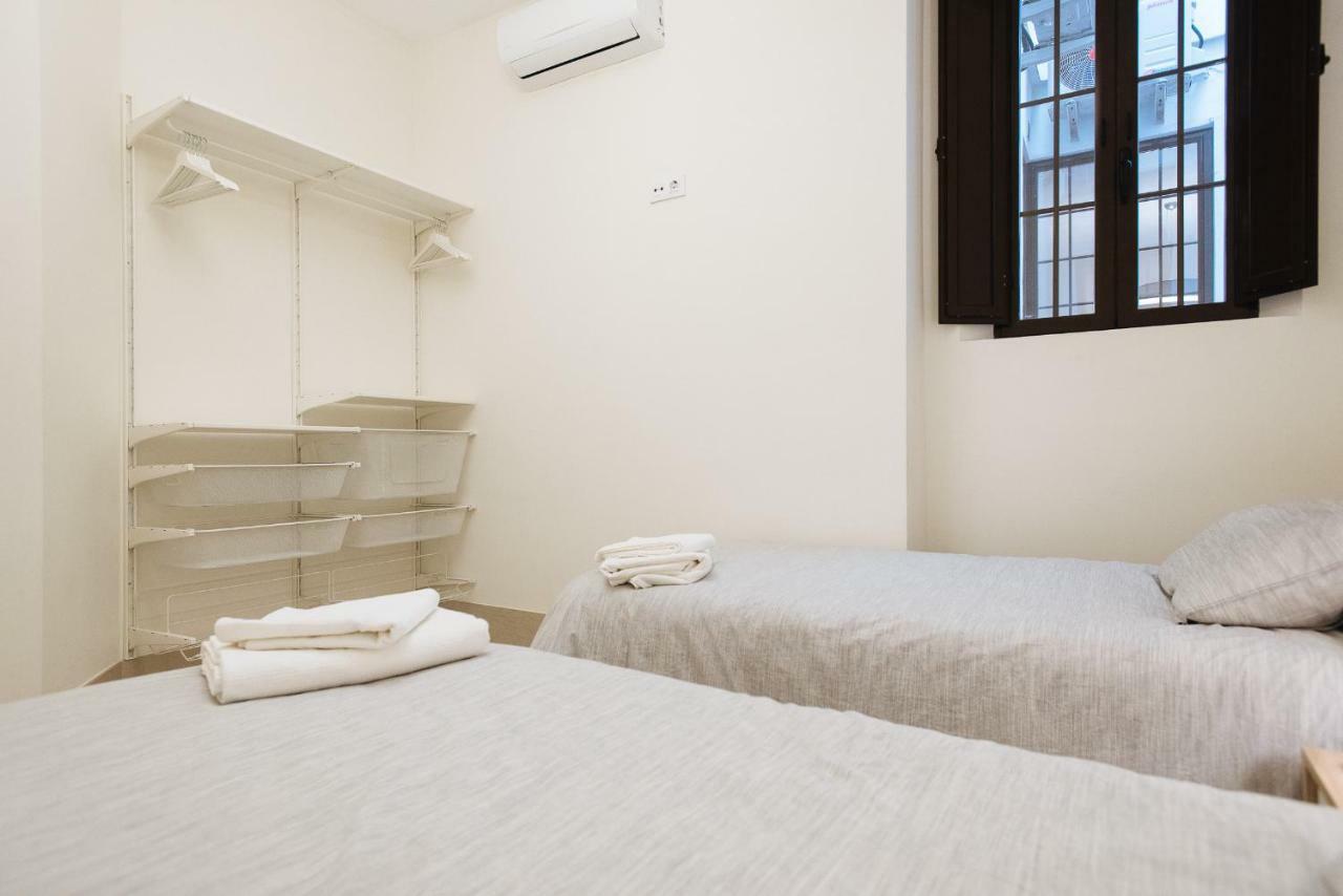 Luxury Apartment Penuelas Free Parking Sevilla Exterior foto